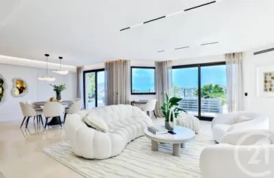 Nice Mont Boron, in one of the most beautiful residences of Cap de Nice